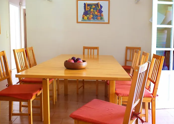 Leda * Καρουσάδες